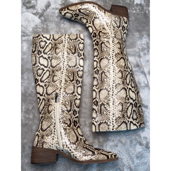 Vince Camuto BeaAnna Tan Leather Snake Print Knee High Boots Womens Size 7 - Picture 3 of 16